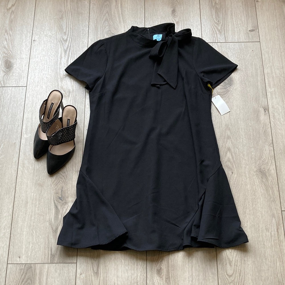 NWT CeCe Black Dress Midi Length Women’s 14P Flouncy Dressy Neck Tie Stunning